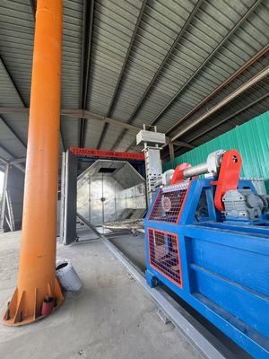 কেনা Automatic Shuttle Rotomolding Machine Producing Water Tanks Energy Saving অনলাইনে উৎপাদন
