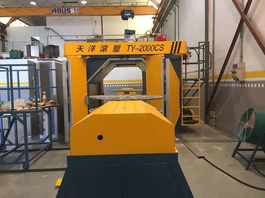 Shuttle rotomolding machine Plastic Hollow Forming Machine Automatic rotational molding machine with variable-speed control